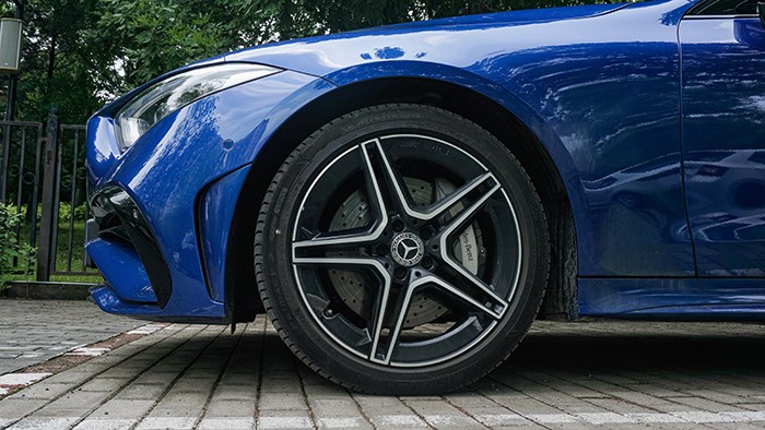 格調(diào)與豪華 萬(wàn)車網(wǎng)試駕2022款奔馳CLS 350 4MATIC