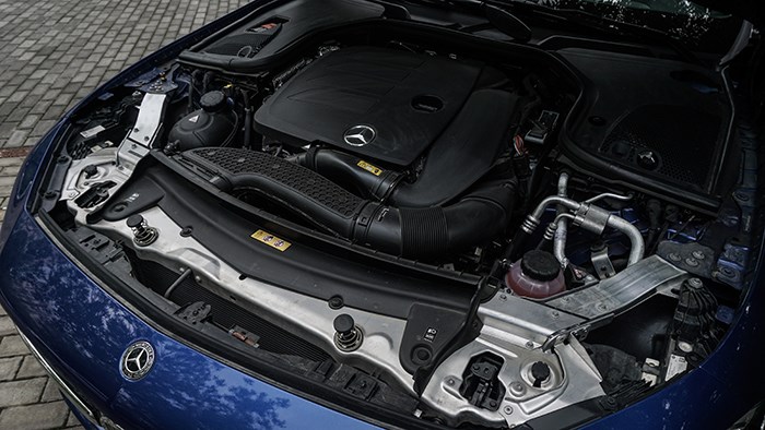 格調(diào)與豪華 萬(wàn)車網(wǎng)試駕2022款奔馳CLS 350 4MATIC