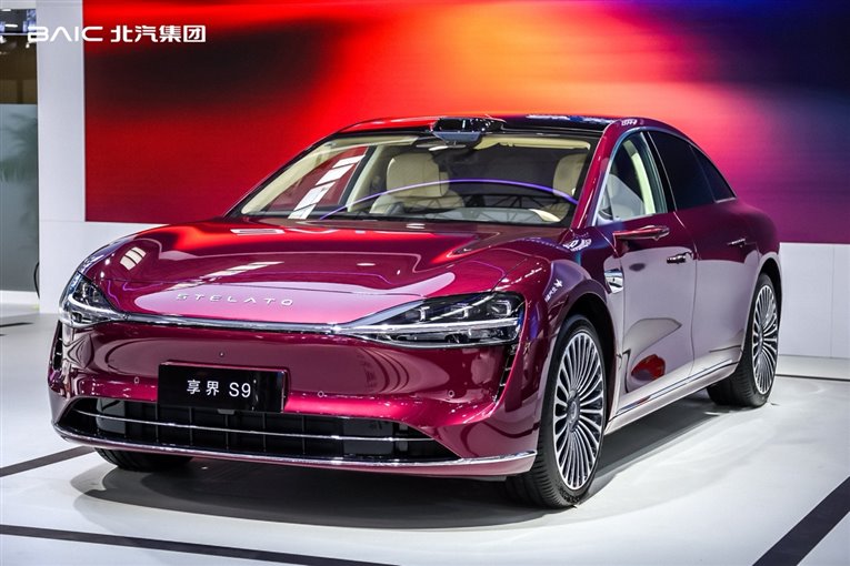 元境智能 躍入新境｜北汽集團(tuán)閃耀智能網(wǎng)聯(lián)汽車大會4