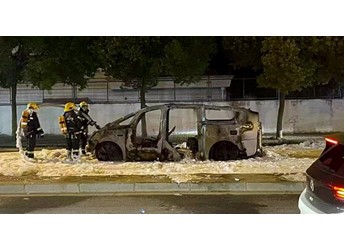 原因公布！理想汽車回應(yīng)上海MEGA起火事件 將為召回車輛更換電池