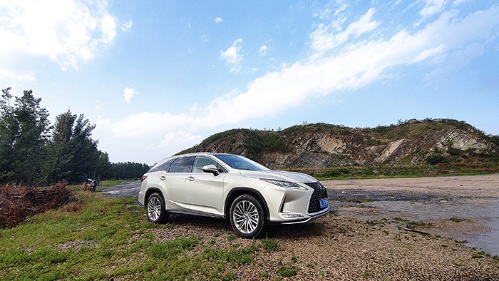 雨后見美景 雷克薩斯RX450hL懷來官廳游記