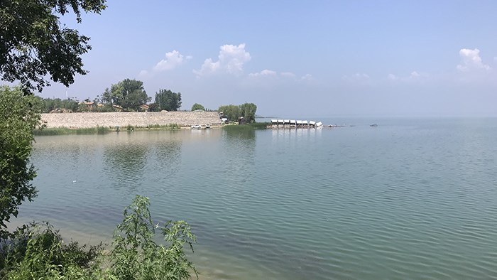 雨后見美景 雷克薩斯RX450hL懷來官廳游記