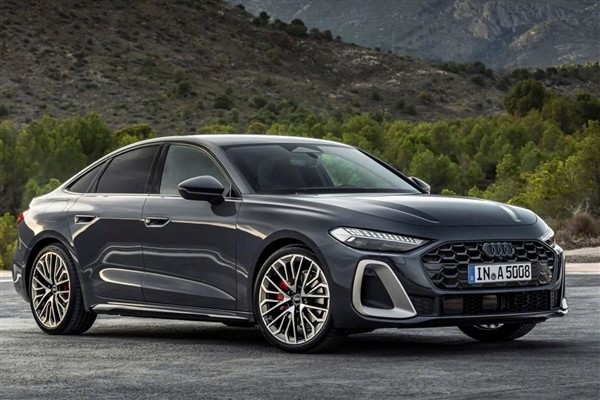 改名A5 新一代奧迪A4官圖提前泄密：內(nèi)飾大變看齊奔馳寶馬