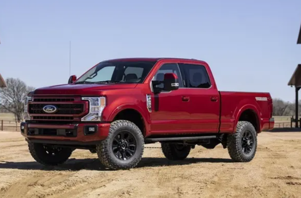 美式大V8來啦！福特Megazilla 7.3L發(fā)動機(jī)首次亮相