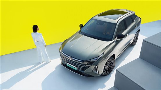 F:\八部-文案-長安\長安UNI-Z\圖-長安UNI-Z\預(yù)覽圖JPG 3000點(diǎn)傳播用途\長安UNI-Z美圖075016-9.jpg