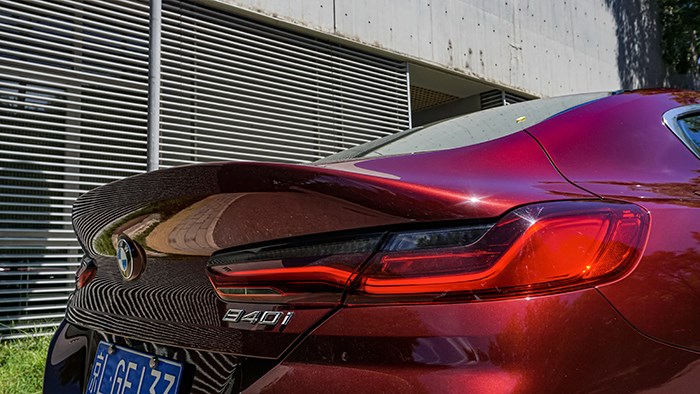 隨時變換角色 寶馬8系四門轎跑車評測