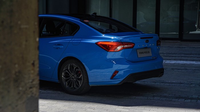 與風為伴 試駕2022福特三廂福克斯ST-Line