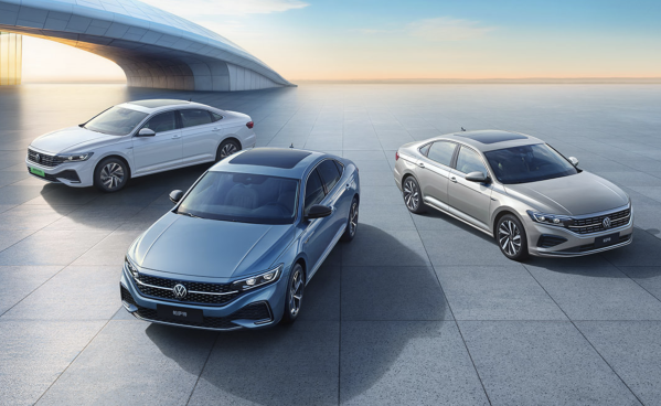 售價(jià)18.19萬(wàn)元起！2023款上汽大眾帕薩特?zé)ㄐ律鲜? style=