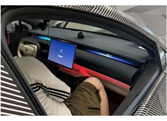 預(yù)售80萬！蔚來旗艦行政轎車ET9內(nèi)飾首曝：搭載貫穿屏幕+橢圓方向盤