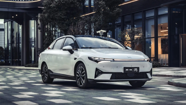 幾家歡喜幾家愁？8月國(guó)內(nèi)新能源汽車銷量背后的秘密