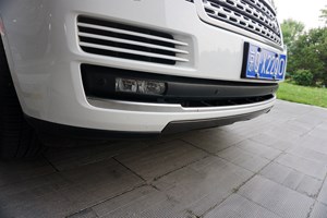 行政級(jí)游艇 路虎攬勝3.0V6 SC Vogue加長(zhǎng)版