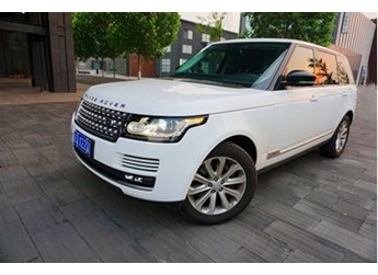 行政級(jí)游艇 路虎攬勝3.0V6 SC Vogue加長(zhǎng)版