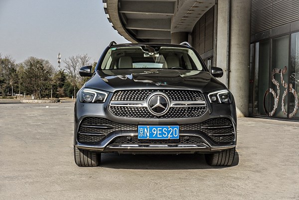 全新時代產(chǎn)物 試駕全新梅賽德斯奔馳GLE