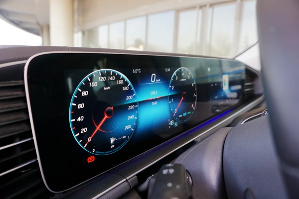 全新時代產(chǎn)物 試駕全新梅賽德斯奔馳GLE