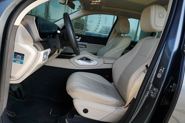 全新時代產(chǎn)物 試駕全新梅賽德斯奔馳GLE