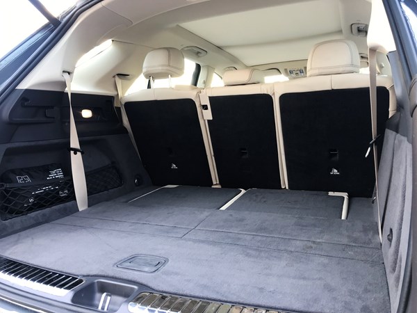 全新時代產(chǎn)物 試駕全新梅賽德斯奔馳GLE