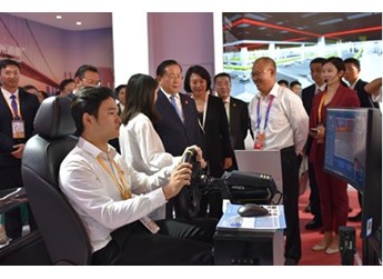 再赴“中國(guó)之約” 東風(fēng)公司連續(xù)第六年參展進(jìn)博會(huì) 封面圖