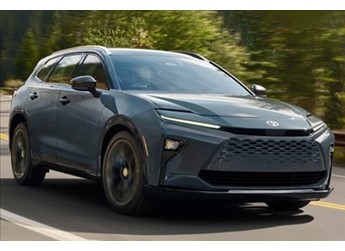 理想L7同級(jí)！皇冠Signia將于10月國(guó)內(nèi)上市：搭載2.5L插混動(dòng)力