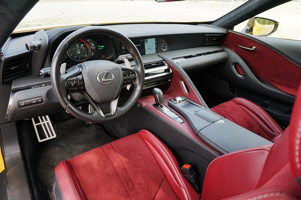 東方跑車之藝術(shù)品 試駕雷克薩斯LC500h