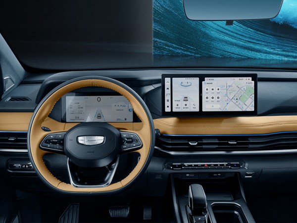 吉利豪越L上市 12.79萬(wàn)起 車(chē)長(zhǎng)超4米8 搭載2.0T發(fā)動(dòng)機(jī)