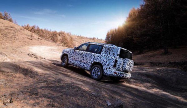 全新哈弗H9諜照曝光 提供非承載式車身 雙差速鎖