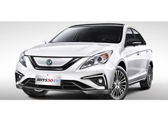 帶孩子自駕出游，風(fēng)行S50EV太靠譜了