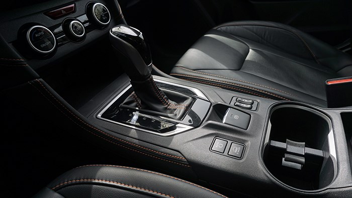 旅途的伙伴 跨界SUV斯巴魯XV旗艦版評(píng)測(cè)