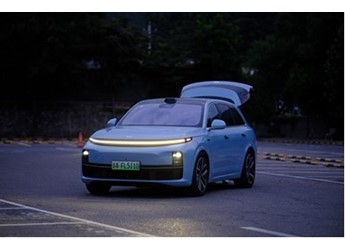 試駕理想L7 Ultra：從此不辦按摩卡