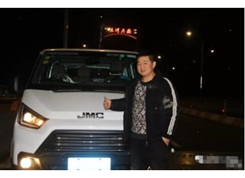 海鮮攤主采訪記：新鮮速達(dá)，多虧有Ta這個好幫手