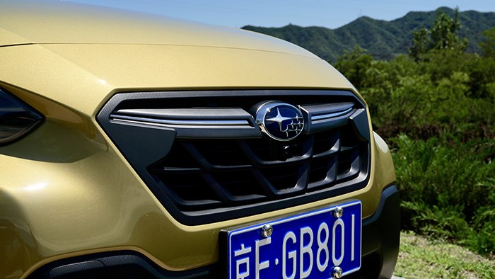 穿梭在城市與郊野 跨界SUV斯巴魯XV評(píng)測(cè)