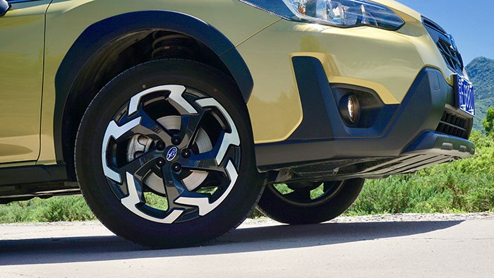 穿梭在城市與郊野 跨界SUV斯巴魯XV評(píng)測(cè)