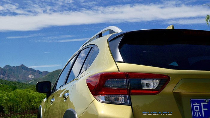 穿梭在城市與郊野 跨界SUV斯巴魯XV評(píng)測(cè)