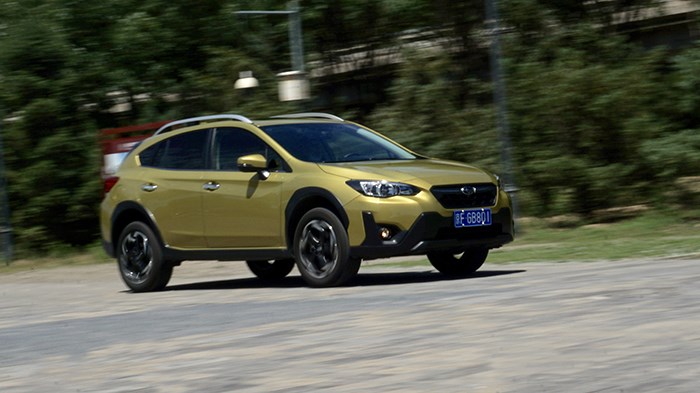 穿梭在城市與郊野 跨界SUV斯巴魯XV評(píng)測