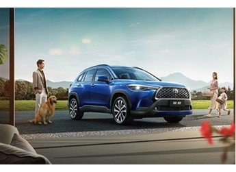 與比亞迪宋PLUS同價(jià) 新款一汽豐田卡羅拉銳放上市：12.98萬(wàn)起 封面圖